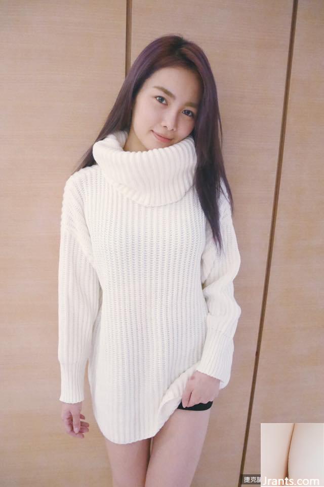 Hot girl chân dài Shu Zichen với hình chữ V khoét sâu kéo dài đến rốn đứng lộn ngược trên lưng ngựa trên bãi biển (48P) - Ảnh 46