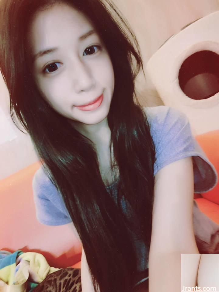 Hàu tươi nướng và cô gái xinh đẹp E-boob của Dongshi ~ Lin Yiting ~ chụp ảnh tự sướng trong xe với chiếc váy chữ V khoét sâu và con đường sự nghiệp lâu dài của cô ấy thật tuyệt vời (38P) - Ảnh 14