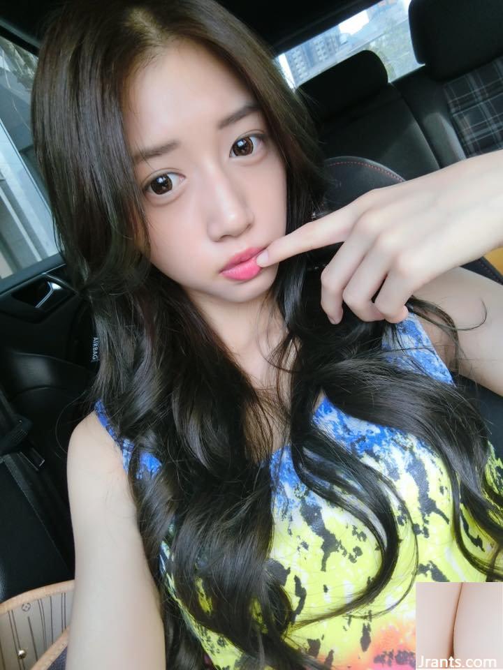 Hàu tươi nướng và cô gái xinh đẹp E-boob của Dongshi ~ Lin Yiting ~ chụp ảnh tự sướng trong xe với chiếc váy chữ V khoét sâu và con đường sự nghiệp lâu dài của cô ấy thật tuyệt vời (38P) - Ảnh 27