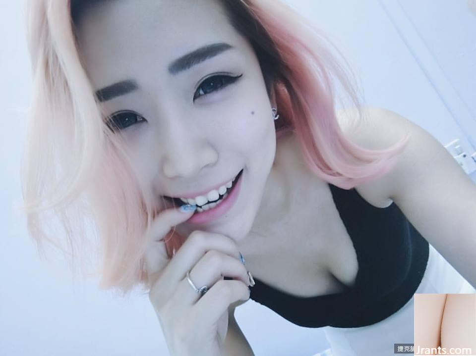 Chen Qianjing gợi cảm với bộ ngực nhỏ lộ ra (10P) - Ảnh 2