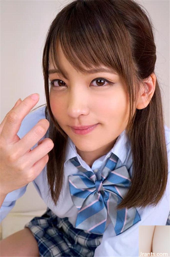 Mikako Abe, một cô gái xinh đẹp với âm hộ cạo trọc và bộ ngực nhỏ, quan hệ tình dục mãnh liệt và kem (20P)