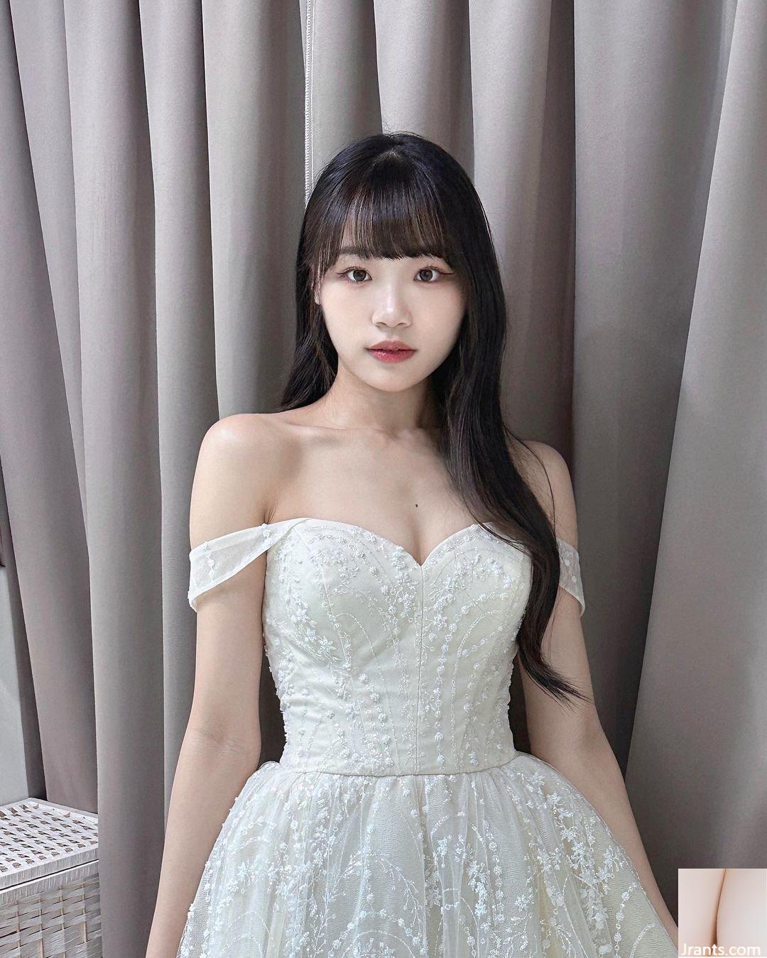 “Li Caijie” nhìn Hướng Nguyên với nụ cười ngọt ngào? Chiếm lấy trái tim bạn (10P) ( - Ảnh 7