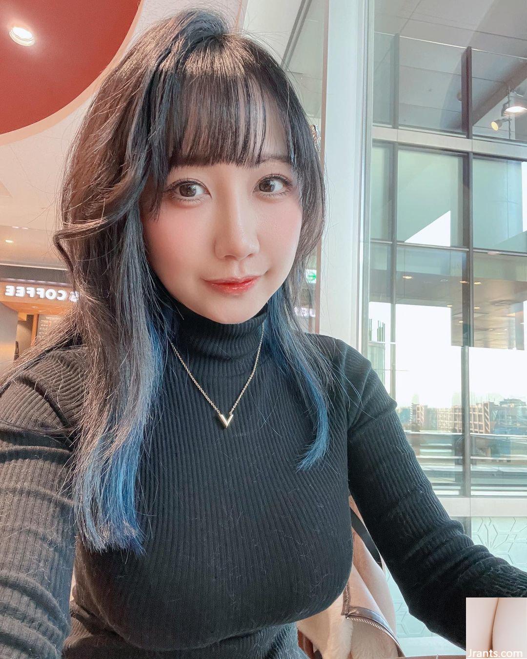 Hot girl “Huang Qiqi” có bộ ngực đẹp từ góc nhìn và vóc dáng đầy đặn khiến fan ngất ngây (10P) - Ảnh 3