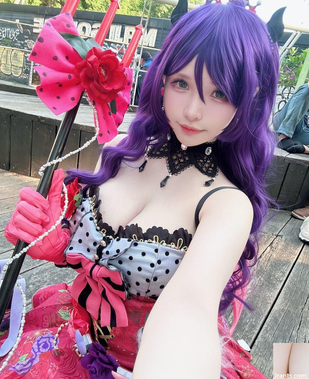 Rãnh sâu của người dẫn chương trình trực tiếp “Marika” để lộ bộ ngực căng tròn và đầy đặn siêu quyến rũ (10P) - Ảnh 4