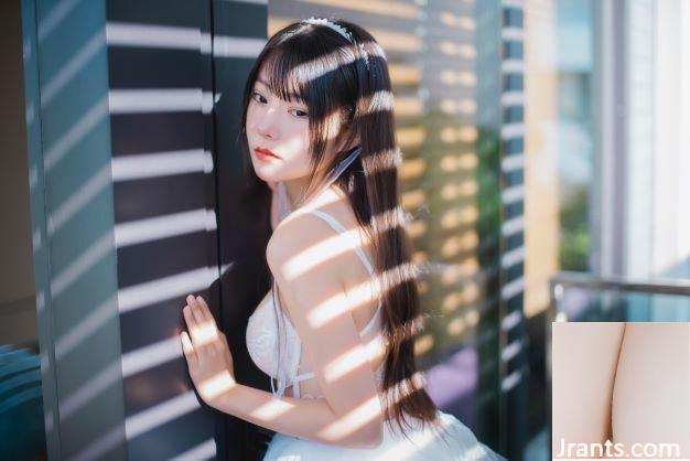 (Người mẫu Trung Quốc) Vanilla Meow Lulu-Yangzhi Ganlu “Váy voan trắng” (48P) - Ảnh 23