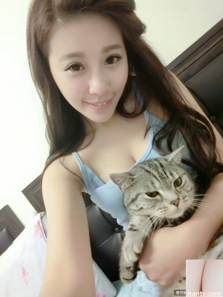 Những động tác của nữ thần gợi cảm Wu Yuqi Lillian quá quyến rũ (41P) - Ảnh 39