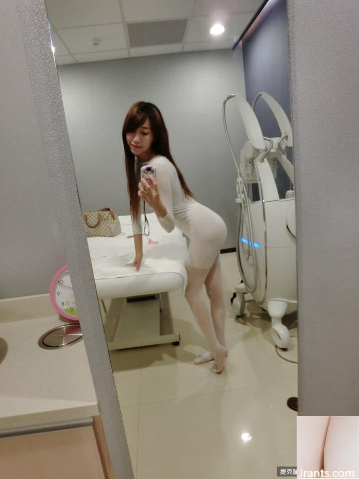 Người đẹp ngực bự 30F Zhong Xiaoba sẽ không biến thành phụ nữ mặt vàng ngay cả khi nấu ăn ở nhà (58P) - Ảnh 16