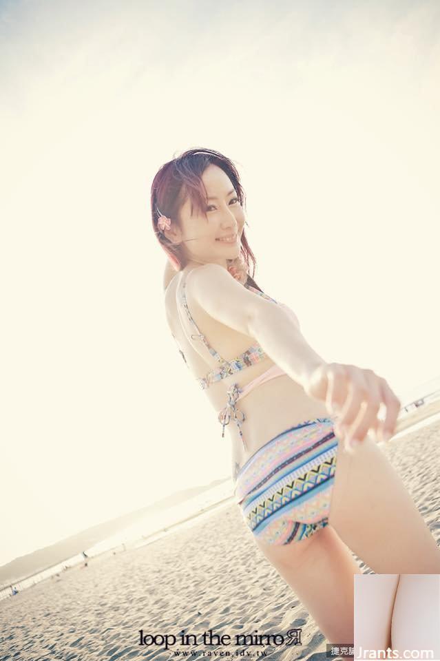 Madou ~ T sexy 34D (Tiffany Chen)~ chỉ mặc quần lót và gối để bạn ôm anh ấy mỗi ngày (46P) - Ảnh 28