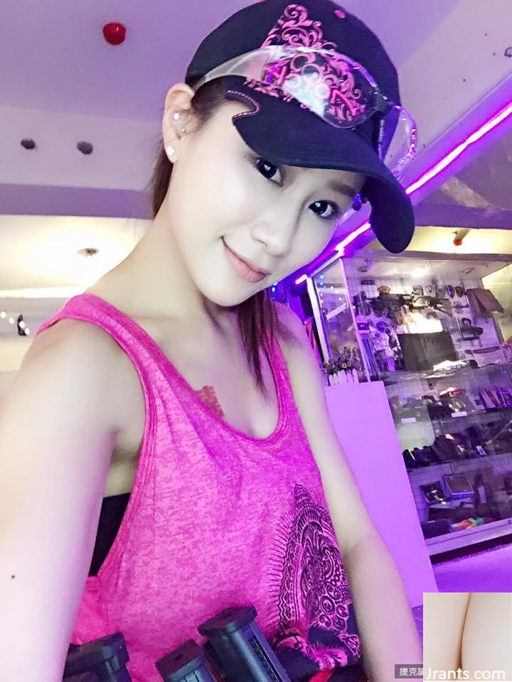 Hot girl 30D Lara mang phúc lợi đến Nam bán cầu và ra ngoài đón khách (46P) - Ảnh 21