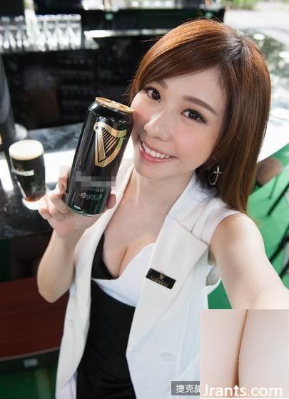 Zhang Baolan xuất hiện trong bộ váy cúp ngực gợi cảm tại hiện trường pha chế rượu, công chúng bảo vệ mắt (52P) - Ảnh 3