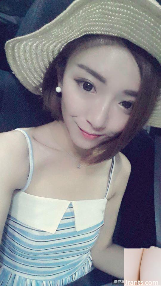 Hot girl tóc ngắn Ginger Bagel gợi cảm và vui tươi (20P) - Ảnh 9