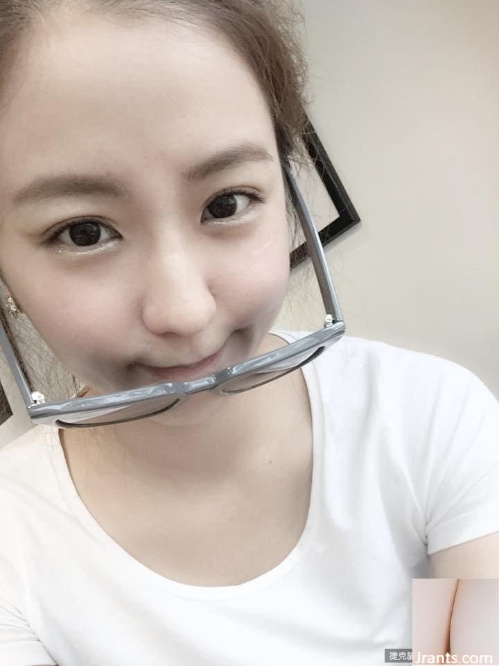 Nữ thần mắt điện 34D ~ Chu Tiểu Hàn ~ giải phóng làn sóng xinh đẹp nóng bỏng và gợi cảm (73P) - Ảnh 33