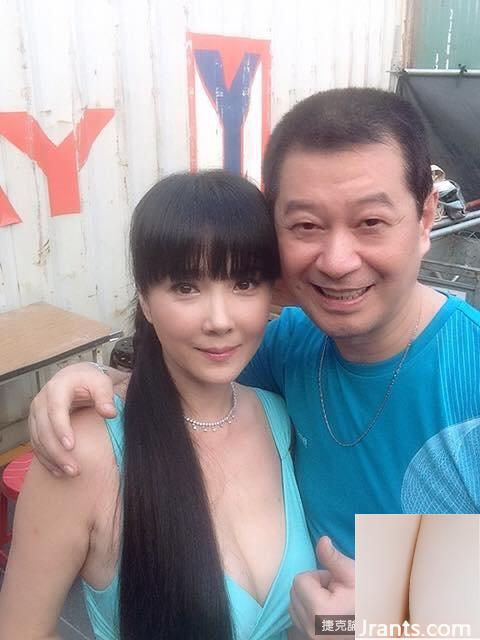 Áo choàng tắm Ding Guolin Court-Half, E-cup, ngực đẹp, bán khỏa thân, ngực khủng, siêu nóng bỏng (19P) - Ảnh 7