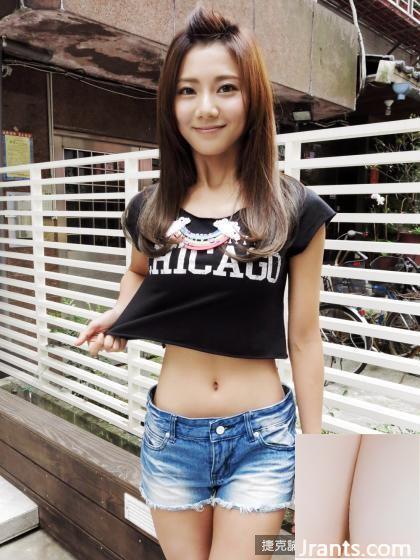 Cô gái touhua khoe “Tây bán cầu” và lộ toàn bộ đường ngực (37P)! - Ảnh 28