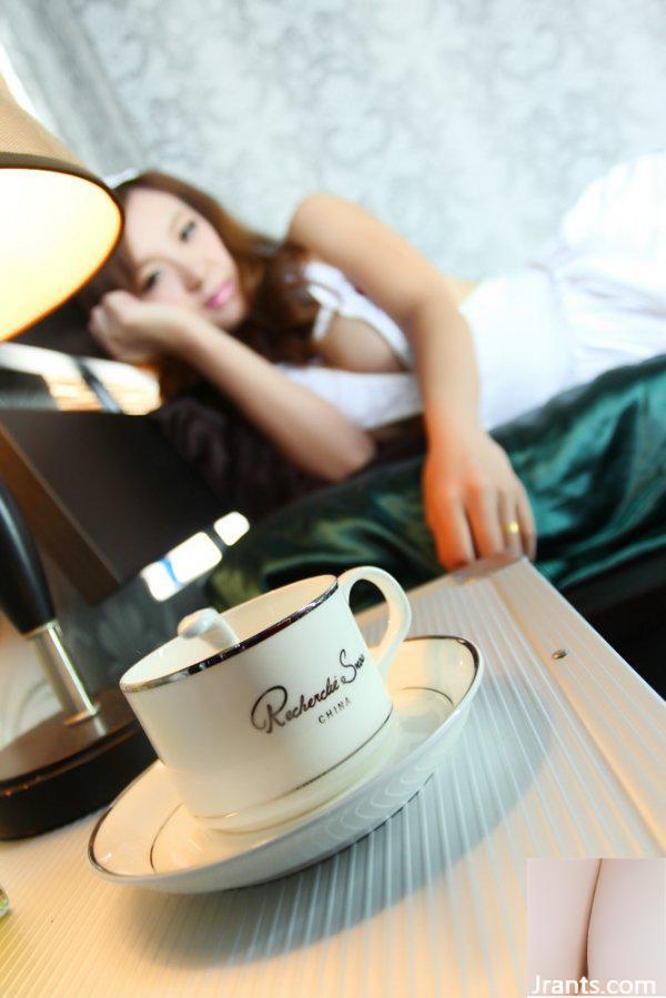 Phòng riêng gợi cảm của cô gái trắng trẻo dịu dàng Chao Le (19P) - Ảnh 12