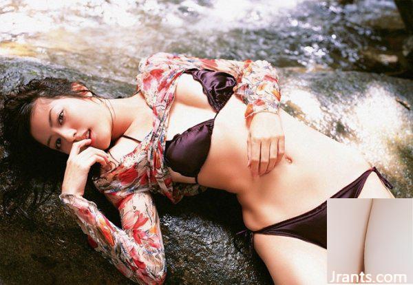 Nữ thần ngực khủng bất khả chiến bại và thuần khiết (28P) - Ảnh 12