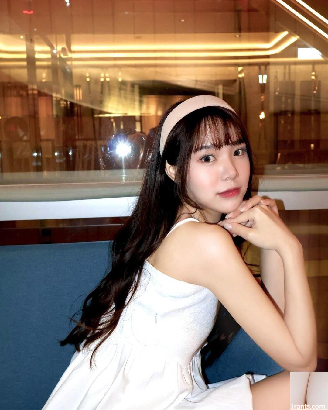 Đường cong gợi cảm hình chữ S của hot girl “Xi Xi” hút mắt đến mức sẽ quyến rũ bạn (10P - Ảnh 7