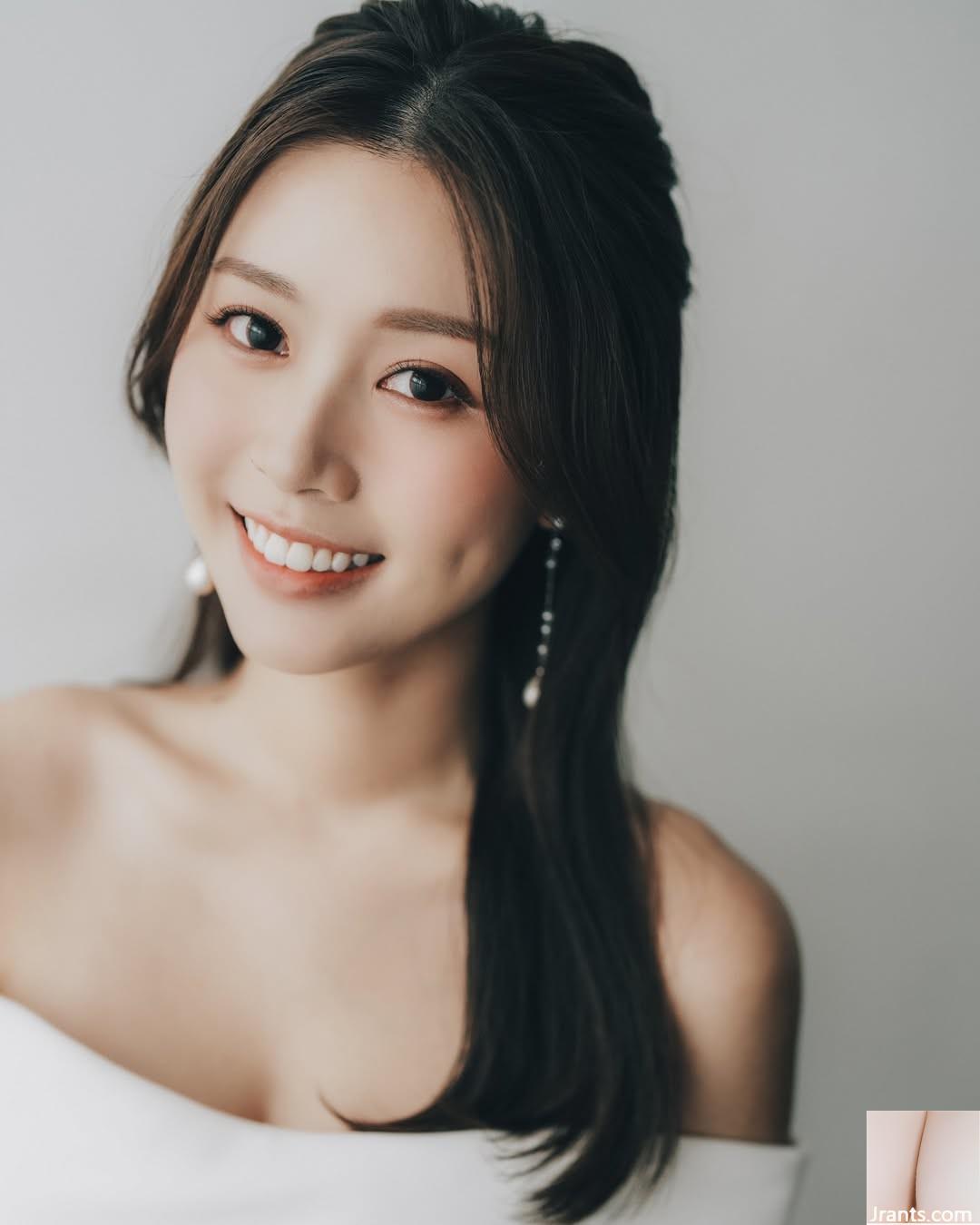 Khuôn mặt trong sáng và dáng người trưởng thành của “Li Zhiqing” thể hiện vẻ đẹp tự nhiên (10P) - Ảnh 10