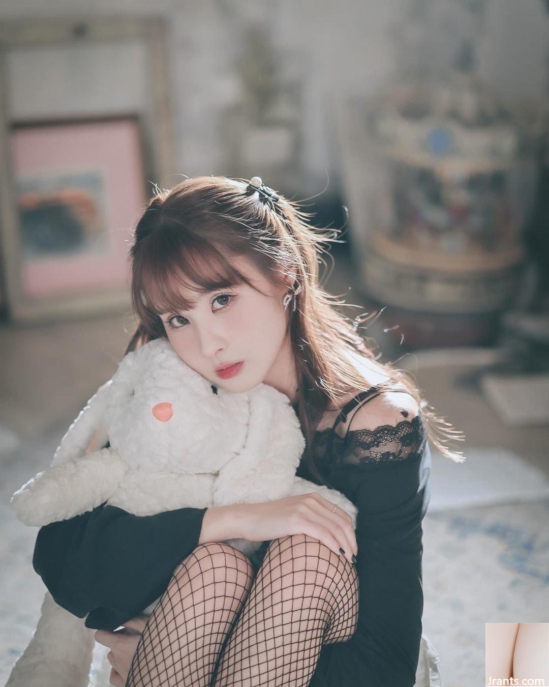 “Ni Ni Ru niniru” được viết với đôi chân đẹp khiến người ta muốn rung động (10P) - Ảnh 3