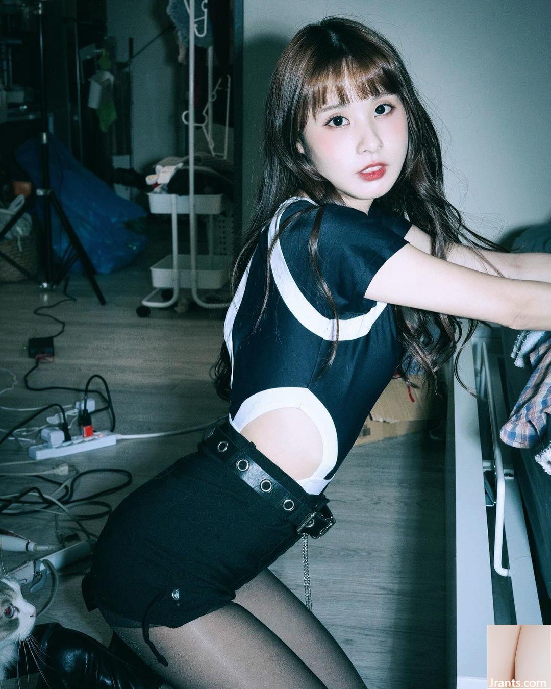 “Ni Ni Ru niniru” được viết với đôi chân đẹp khiến người ta muốn rung động (10P) - Ảnh 6