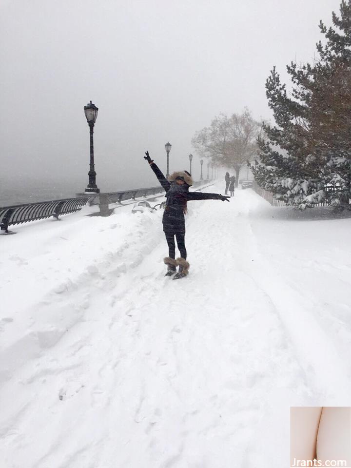 Cô gái xinh đẹp nhất với bộ ngực đẹp sống ở New York ~ Carina Lee ~ đã tham dự đám cưới và thay một bộ đồ cắt ngắn nhỏ gọn. Cô ấy quý phái, thanh lịch và có dáng người chuẩn (87P) - Ảnh 30