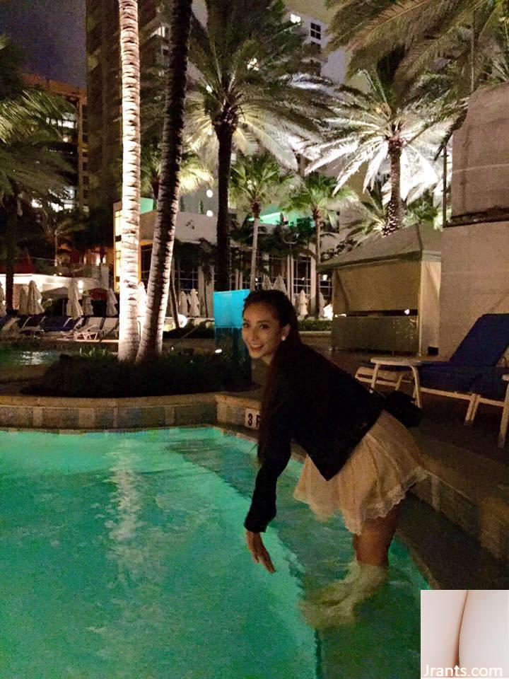 Cô gái xinh đẹp nhất với bộ ngực đẹp sống ở New York ~ Carina Lee ~ đã tham dự đám cưới và thay một bộ đồ cắt ngắn nhỏ gọn. Cô ấy quý phái, thanh lịch và có dáng người chuẩn (87P) - Ảnh 60