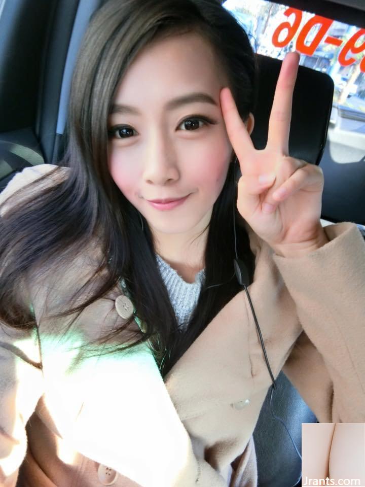 Khí chất ngọt ngào Madou ~ Huahuaer (Huamilu) ~ khoe rãnh sâu gợi cảm trước xe khiến ai cũng phải bơm máu (43P) - Ảnh 30