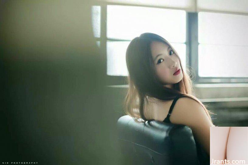 Khí chất ngọt ngào Madou ~ Huahuaer (Huamilu) ~ khoe rãnh sâu gợi cảm trước xe khiến ai cũng phải bơm máu (43P) - Ảnh 39