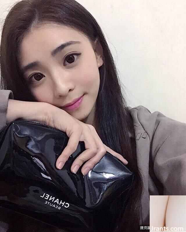 Tiên nữ đã giáng trần ~ Viên Viên đẹp đến vỡ trời ~ (50P - Ảnh 14