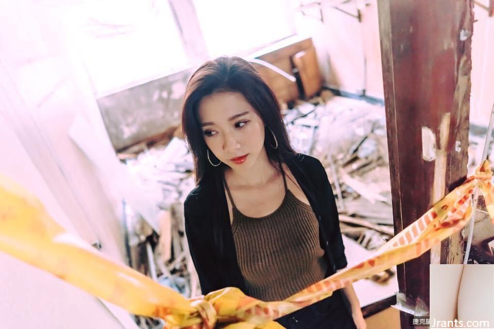 Yexi Zhengmei ~ Lv Yanxin ~ Ximen Ruins Chụp ảnh ngoài trời với dáng người gợi cảm và đẹp (34P) - Ảnh 33