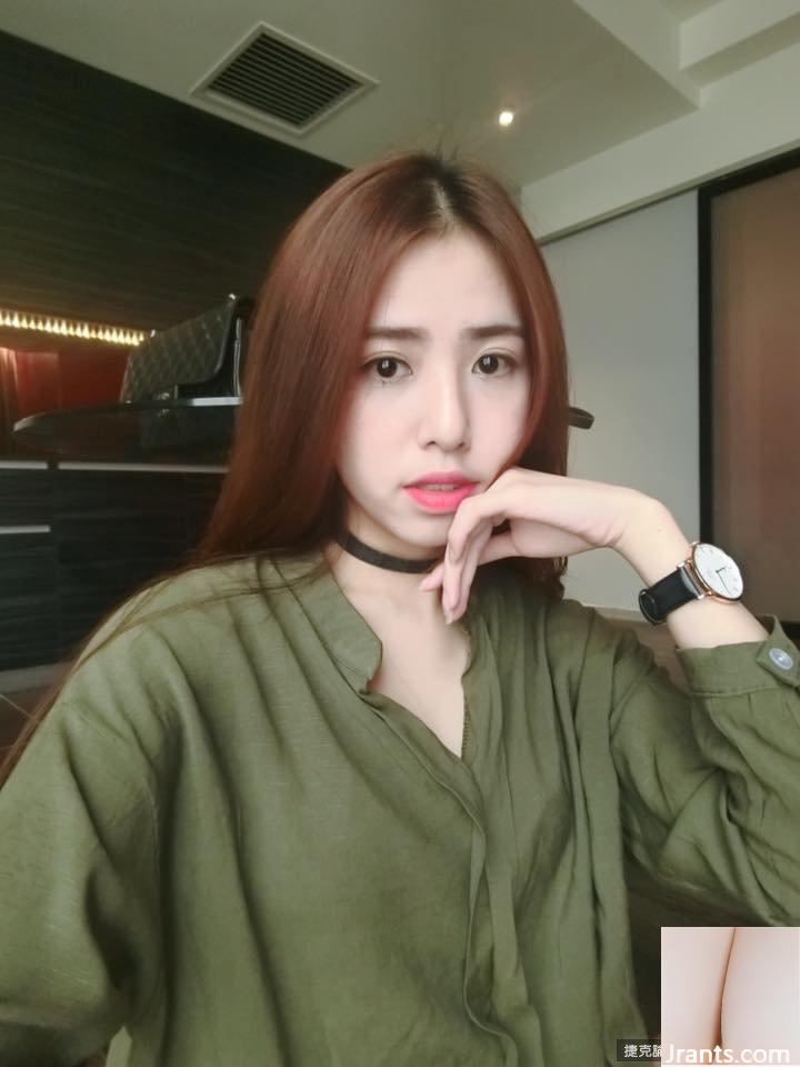 Cô gái xinh đẹp tươi tắn của Malaysia ~ Huang Wei Ni ~ những bức ảnh cuộc sống trong sáng với làn da trắng và đôi chân đẹp thật ngọt ngào (32P) - Ảnh 32