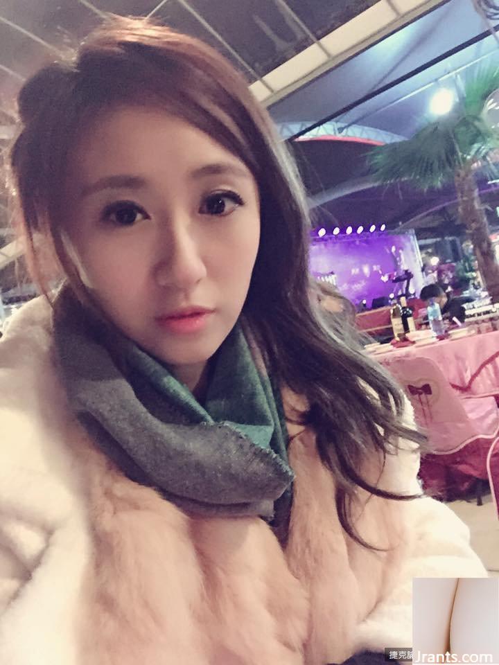 Madou ngọt ngào cúp F ~ Cai Xiaojie (Cai Yunjie) ~ Bộ ảnh hở hang mặc bikini được lan truyền với “đậu hồng” lộ trên ngực (45P - Ảnh 17