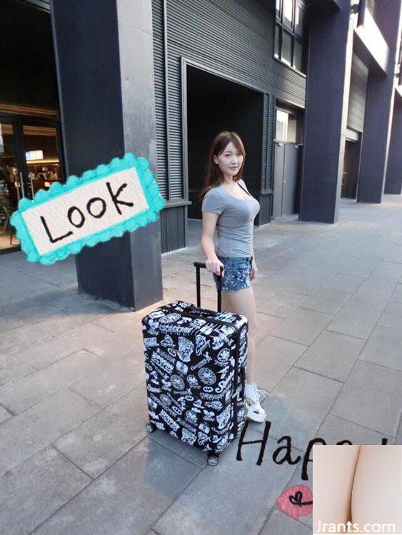 Buổi chụp ảnh đầu tiên “ngây thơ và dễ thương” của người mẫu xe E-cup, người yêu Shi Feiya (20P) - Ảnh 10