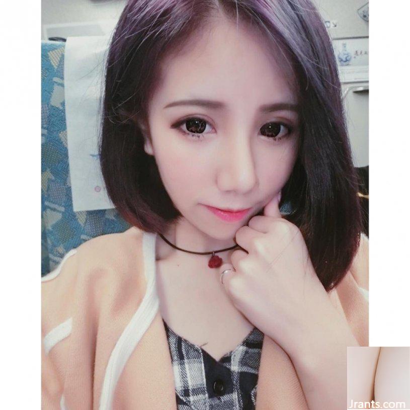 Cô gái gợi cảm với đôi mắt nặng trĩu Xiang Qing(50P) - Ảnh 2