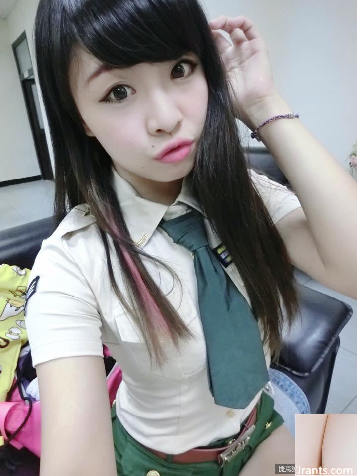 Hot girl hoạt náo viên Yida Rhino ~ Cali Kakaer ~ nóng bỏng lộ liễu và nhảy theo rãnh sâu, hơi dữ dằn và gợi cảm (28P) - Ảnh 19