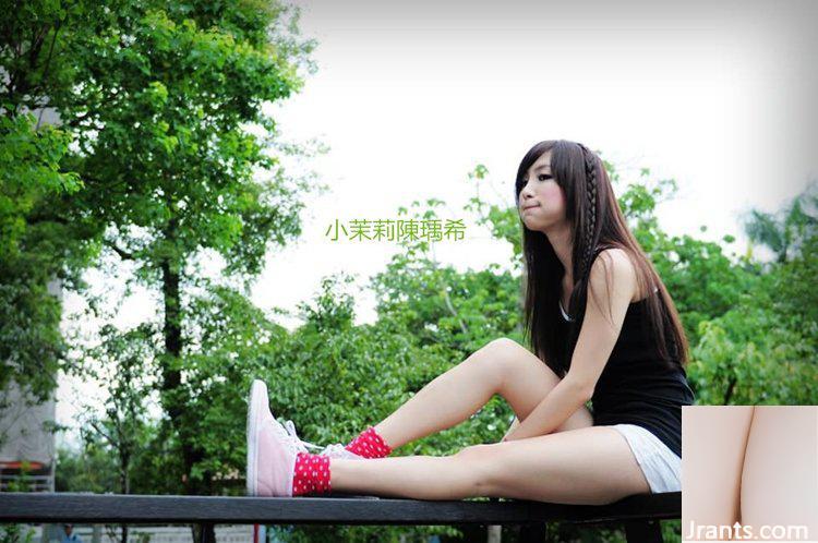 Lên bìa FHM Men, “ngực xương cá” siêu sâu Nữ thần E-cup Xiao Jasmine Chen Lixi (24P) - Ảnh 18