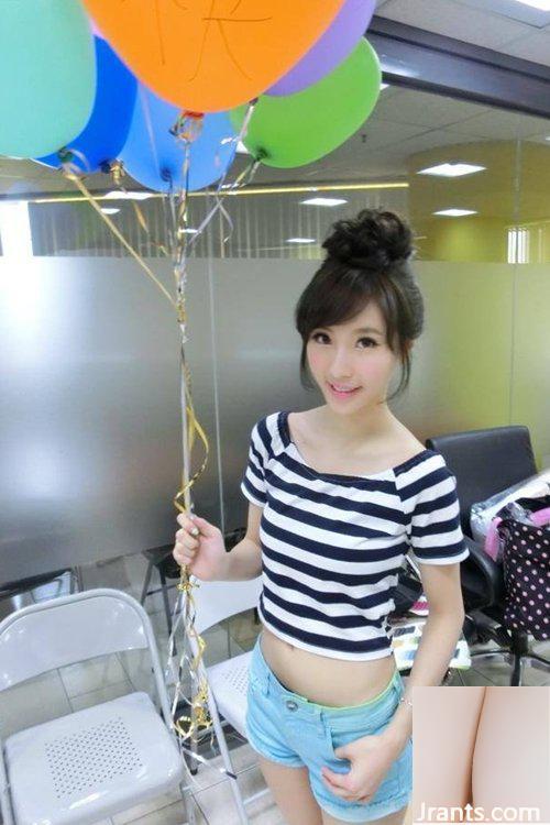 Lên bìa FHM Men, “ngực xương cá” siêu sâu Nữ thần E-cup Xiao Jasmine Chen Lixi (24P) - Ảnh 5