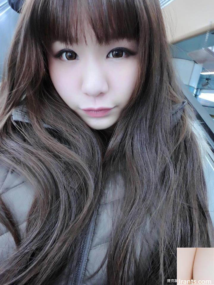 Madou nóng bỏng và quyến rũ ~ Kumi Xixi ~ quỳ trên ghế đeo dương vật nhỏ, cặp mông đầy đặn thật quyến rũ (32P) - Ảnh 31