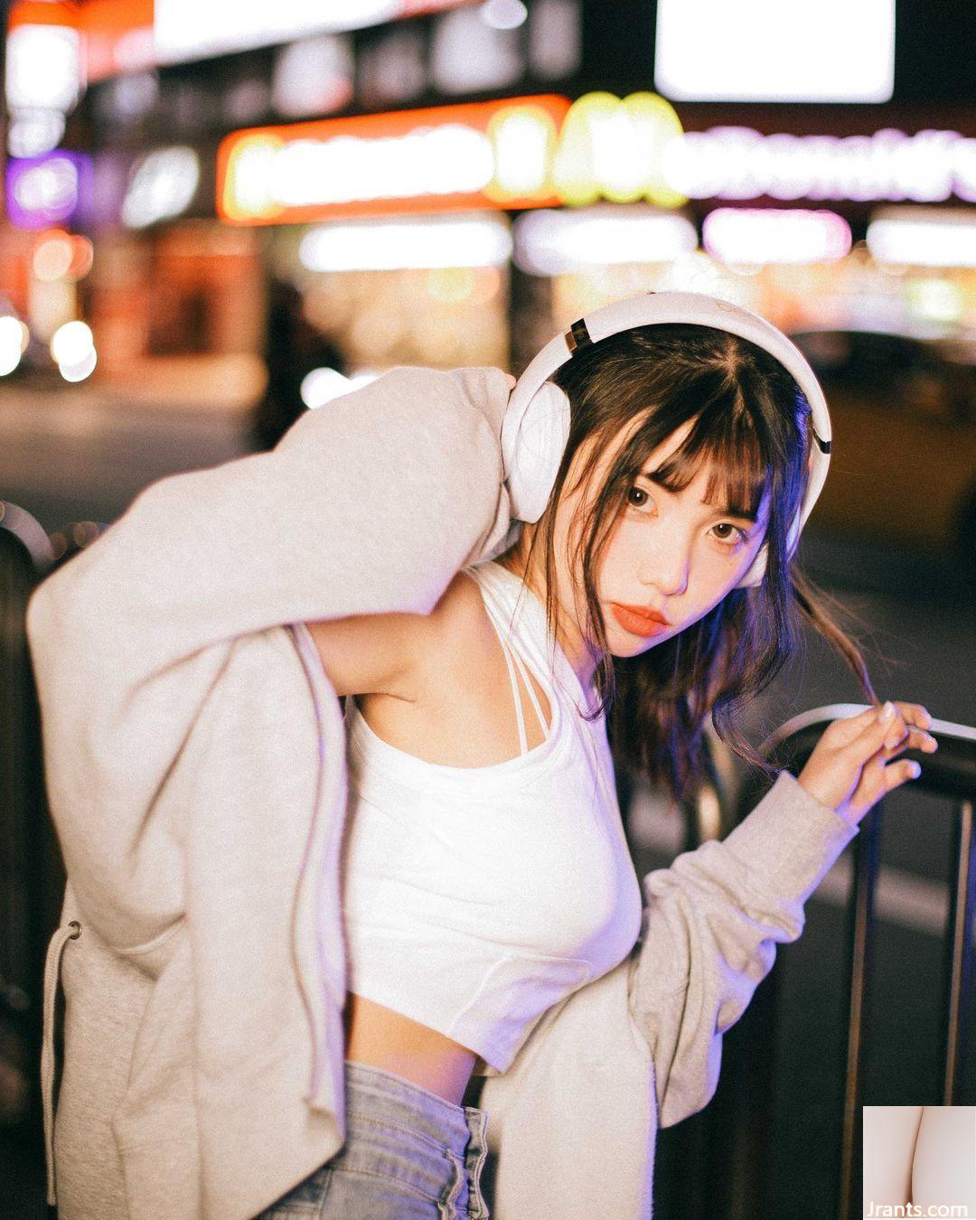 Cô nàng ngựa nhỏ “皊皊” có khuôn mặt quyến rũ và thân hình bụ bẫm, sức quyến rũ khó cưỡng (10P) - Ảnh 9