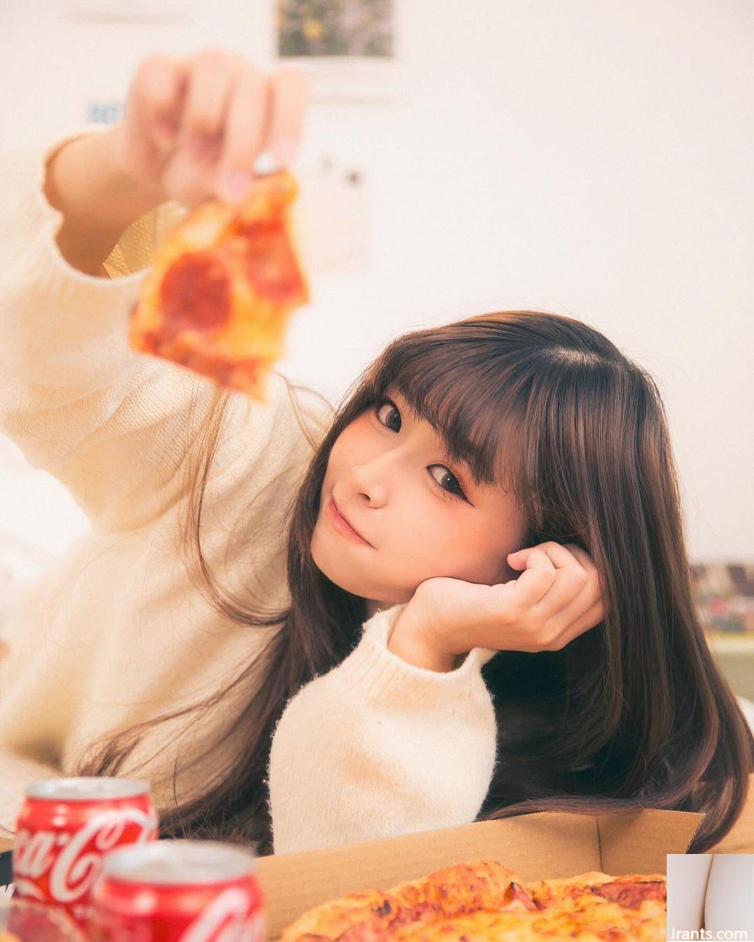 Bộ ngực xinh đẹp của cô gái dễ thương “Yun” bùng nổ! Thân hình đẹp không chịu nổi (10P) - Ảnh 6