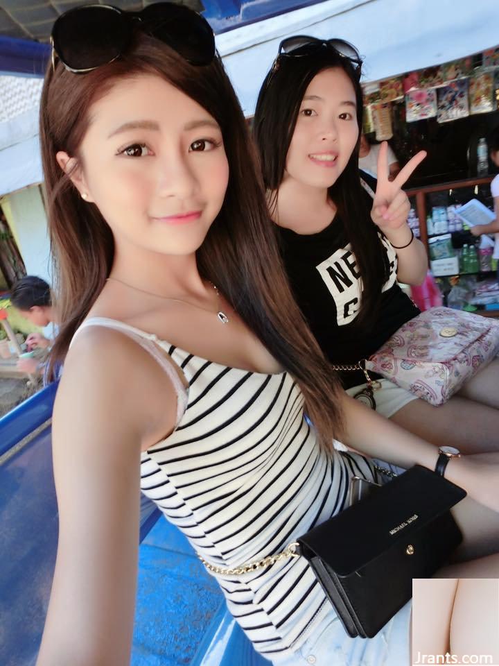 ~Momo Maomao~Kenting mặc bộ bikini trắng khoét lỗ nắng và bắt mắt - Ảnh 19