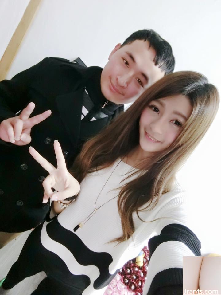 ~Momo Maomao~Kenting mặc bộ bikini trắng khoét lỗ nắng và bắt mắt - Ảnh 2