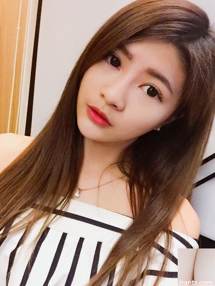 ~Momo Maomao~Kenting mặc bộ bikini trắng khoét lỗ nắng và bắt mắt - Ảnh 24