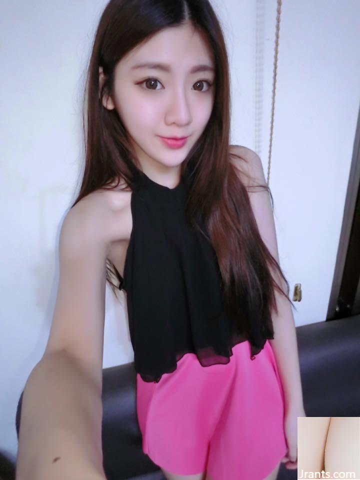 Hoa khôi quán burger Huang Guanjie là mỹ nhân phụ trợ phong cách Hàn Quốc - Ảnh 4