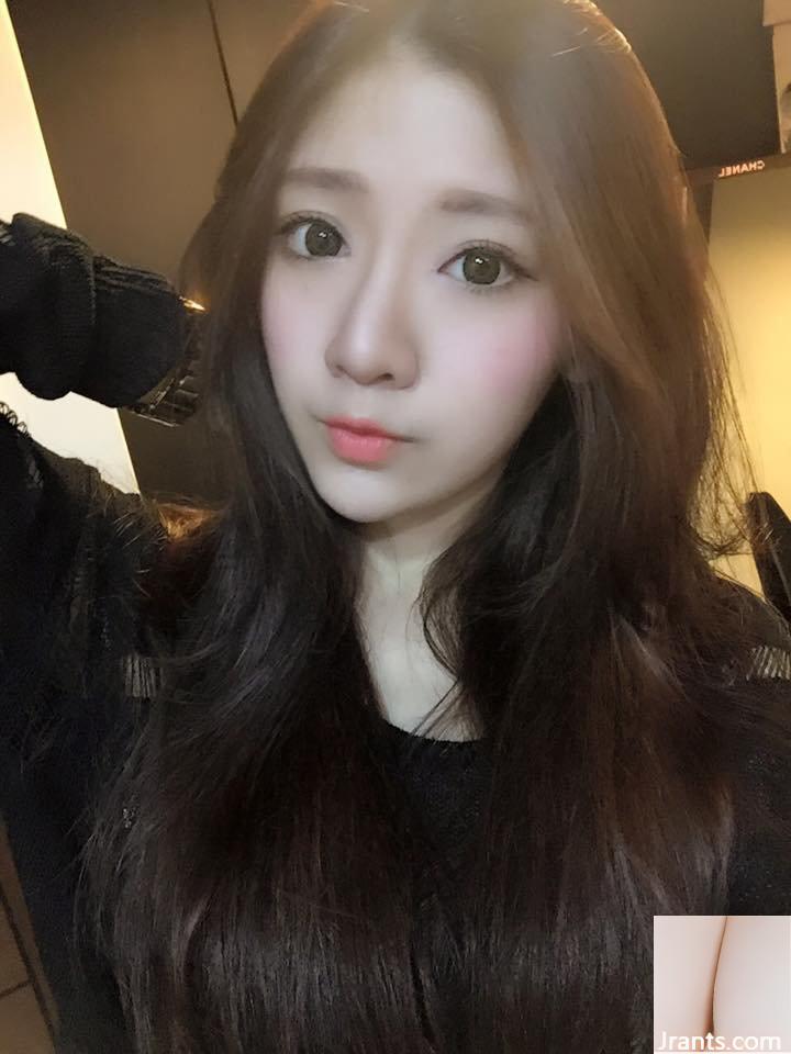 Hoa khôi quán burger Huang Guanjie là mỹ nhân phụ trợ phong cách Hàn Quốc - Ảnh 7