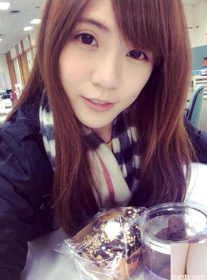 Bu Rouyun, một cô gái thuần khiết và xinh đẹp đến từ biển Hoa Đông, trông vẫn rất xinh đẹp ngay cả khi không trang điểm. - Ảnh 13