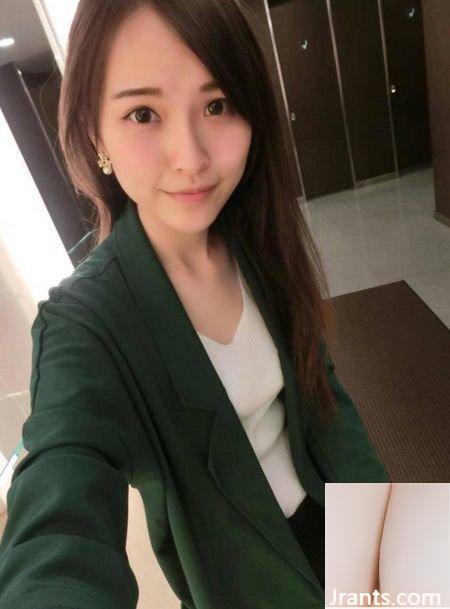 Y tá xinh đẹp ~ Feifei ~ khoe vòng eo gợi cảm trong chiếc quần jean siêu ngắn - Ảnh 10