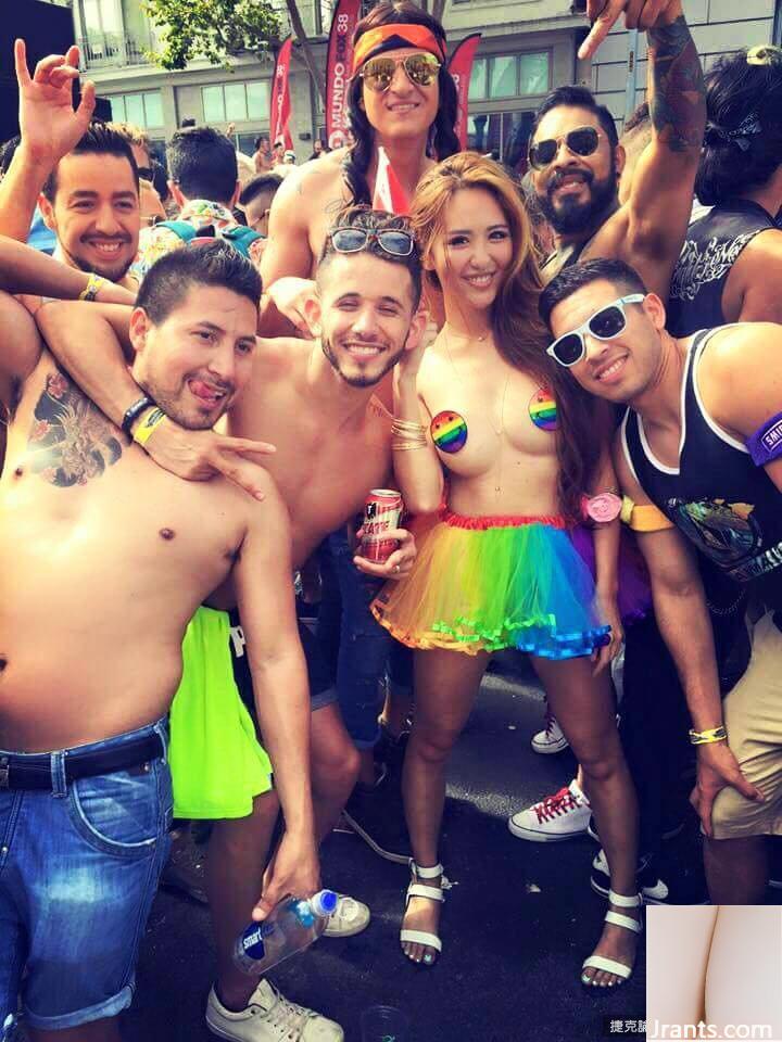 Cựu người mẫu gợi cảm da đen và gợi cảm ~ Qiangqiang (Lin Jialing) ~ khỏa thân hoàn toàn trên giường khách sạn Hồng Kông, thân hình đẹp và siêu hấp dẫn (47P - Ảnh 8