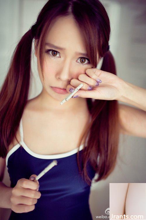 Dậy sớm đi học, ánh nắng dịu dàng chiếu vào bộ đồ lót nhỏ nhắn gợi cảm của bạn. Chim cánh cụt nhỏ nguyên chất và mềm Sốt Carol (16P) - Ảnh 15