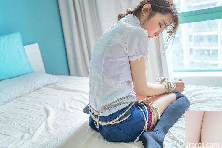 “Nếu yêu cô ấy thì xin đừng bắt nạt cô ấy.” Người mẫu trẻ gợi cảm Xiao Jiabao bị trói đến bầm tím (16P) - Ảnh 2